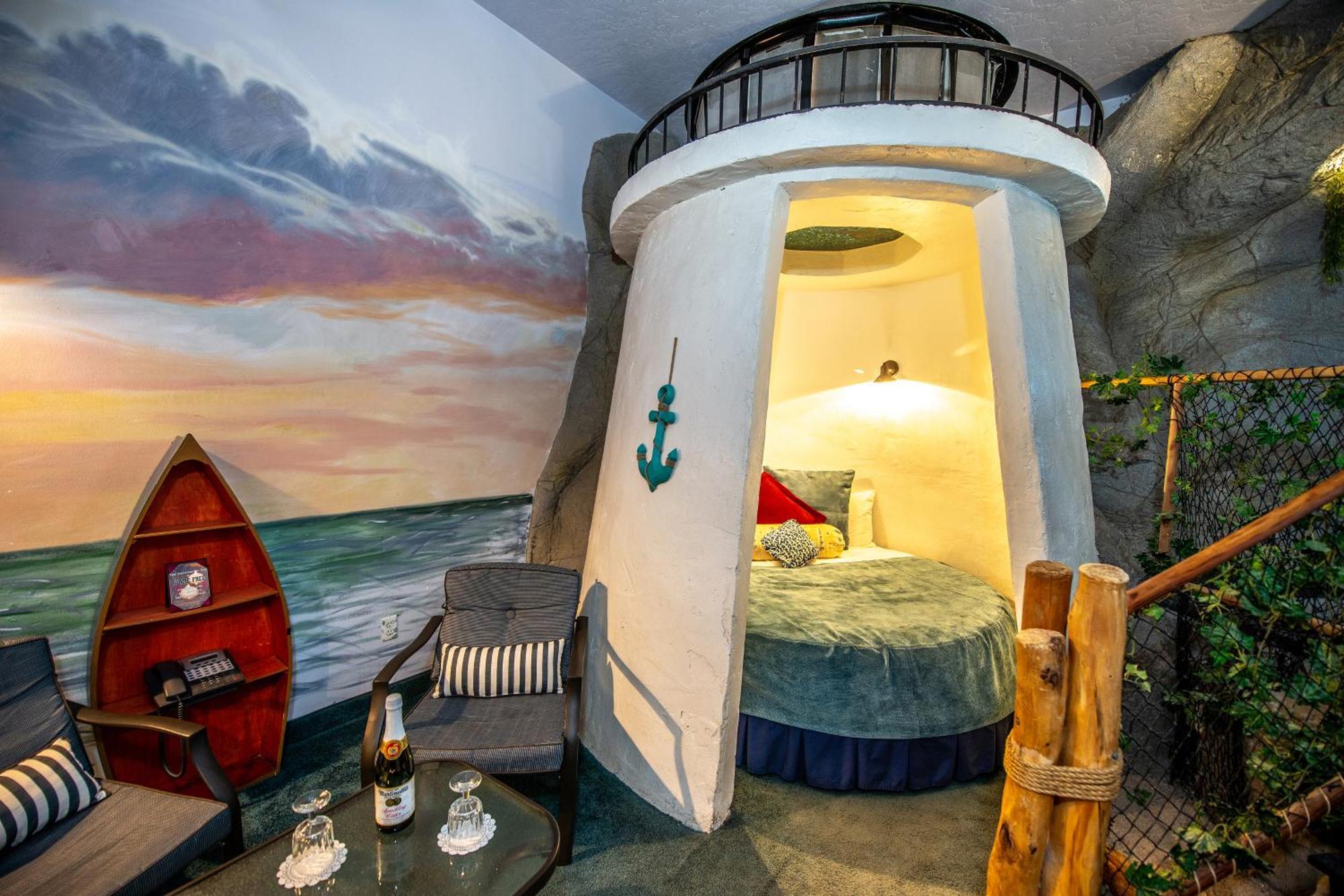 Deluxe King Room,1538154793:JPEG